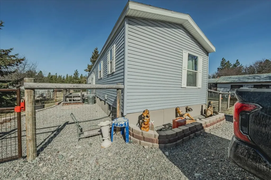 352 Gateway Street Rexford MT 59930