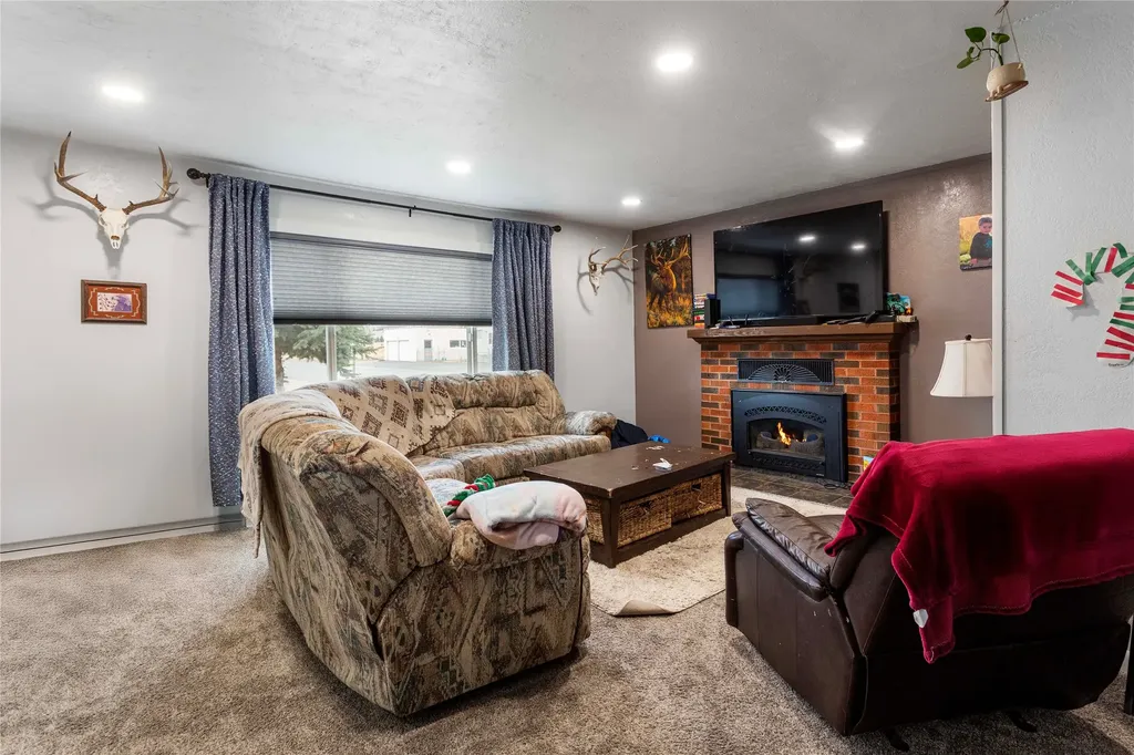 1401 Sampson Street Butte MT 59701