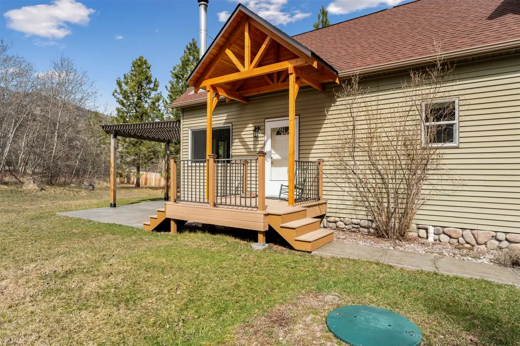 510 Paradise Trail Hamilton MT 59840