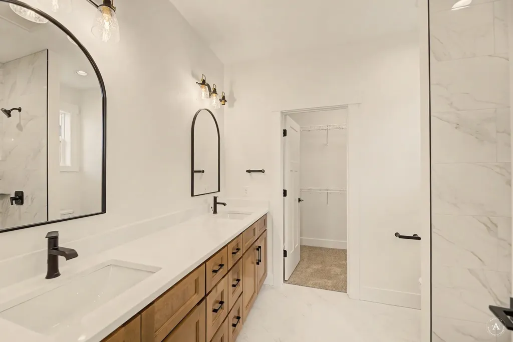 2925 Travis Avenue Helena MT 59601