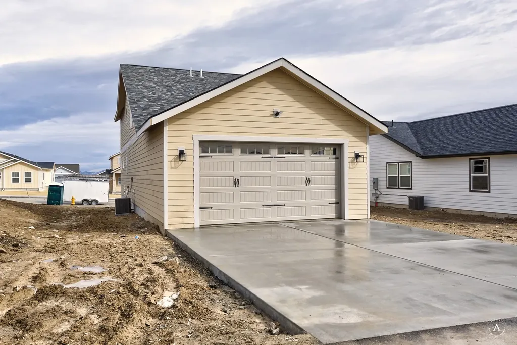 2925 Travis Avenue Helena MT 59601