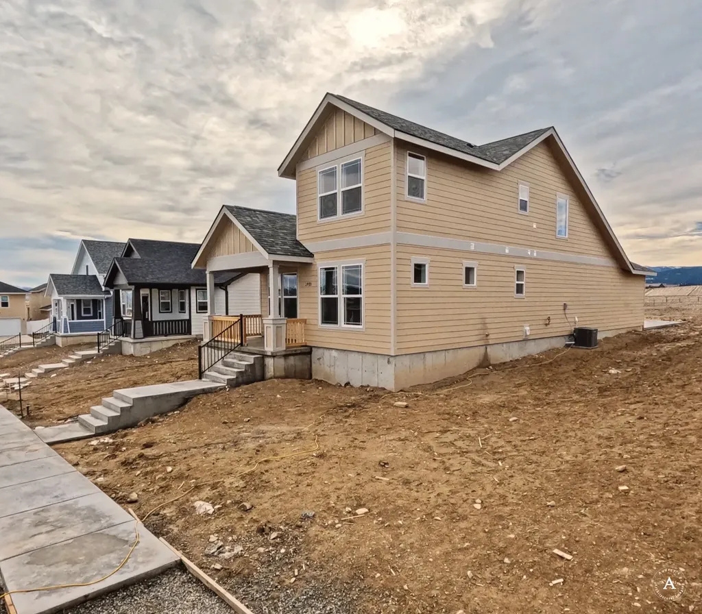 2925 Travis Avenue Helena MT 59601