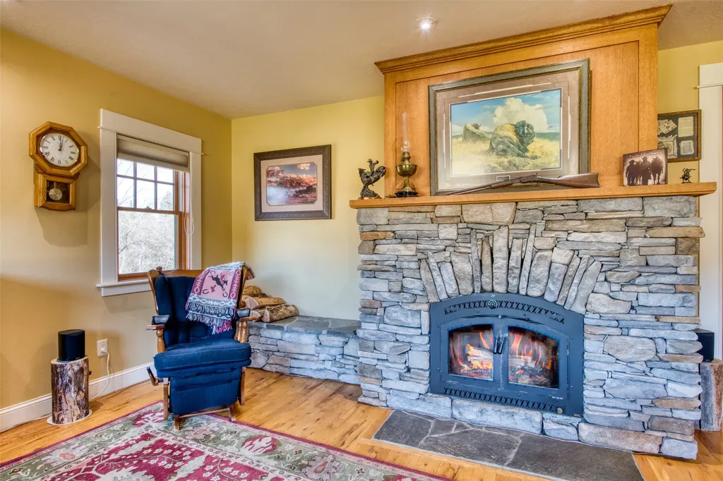 3544 Mcintosh Lane Darby MT 59829