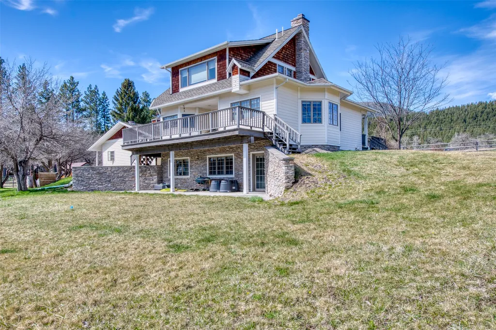 3544 Mcintosh Lane Darby MT 59829