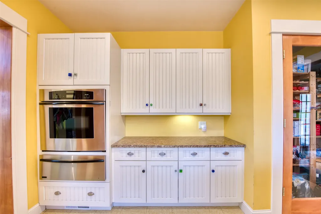 3544 Mcintosh Lane Darby MT 59829