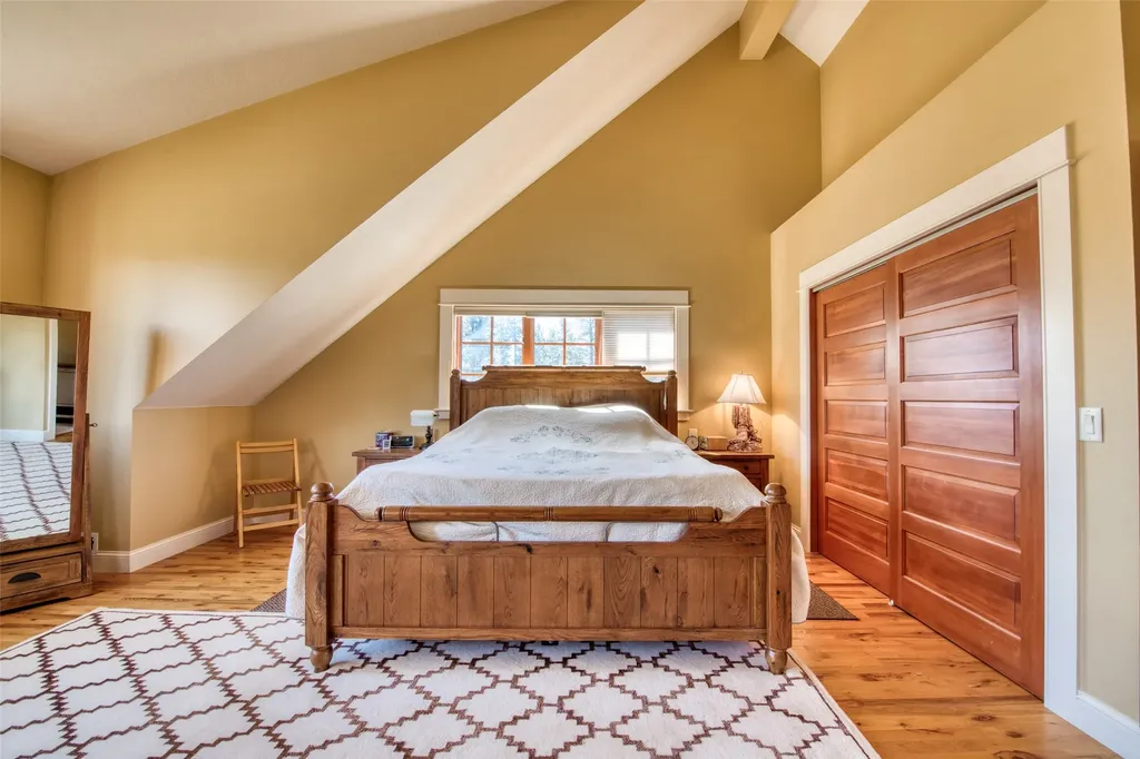 3544 Mcintosh Lane Darby MT 59829