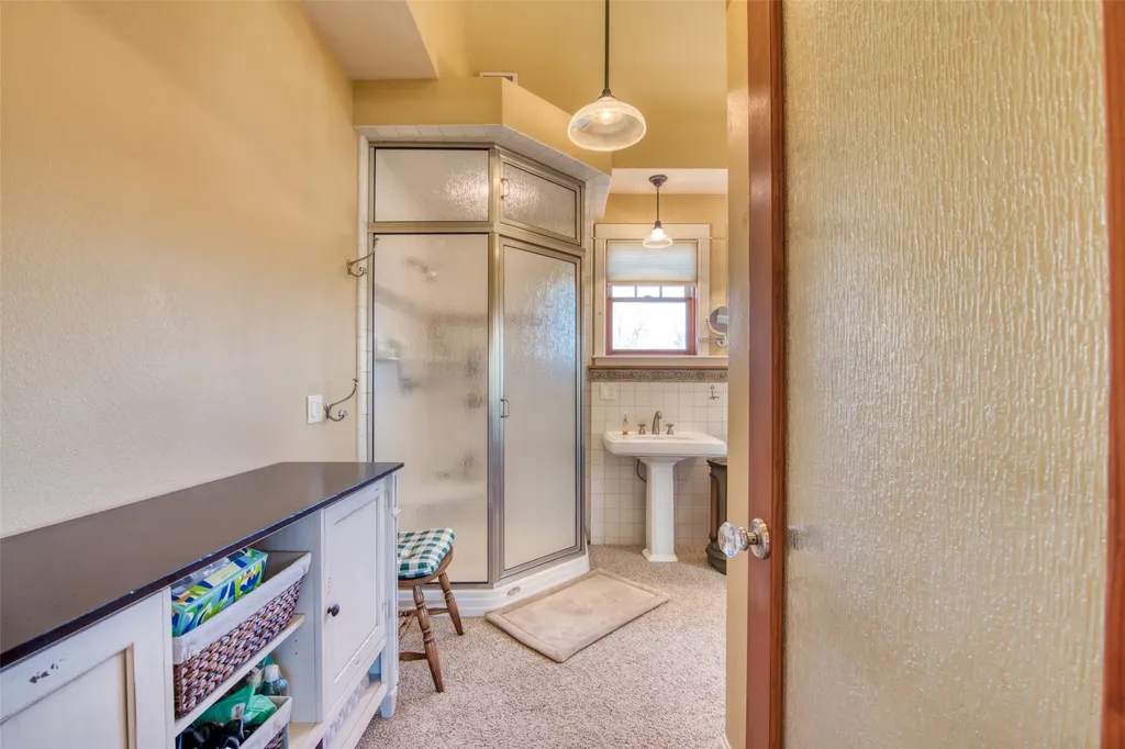 3544 Mcintosh Lane Darby MT 59829