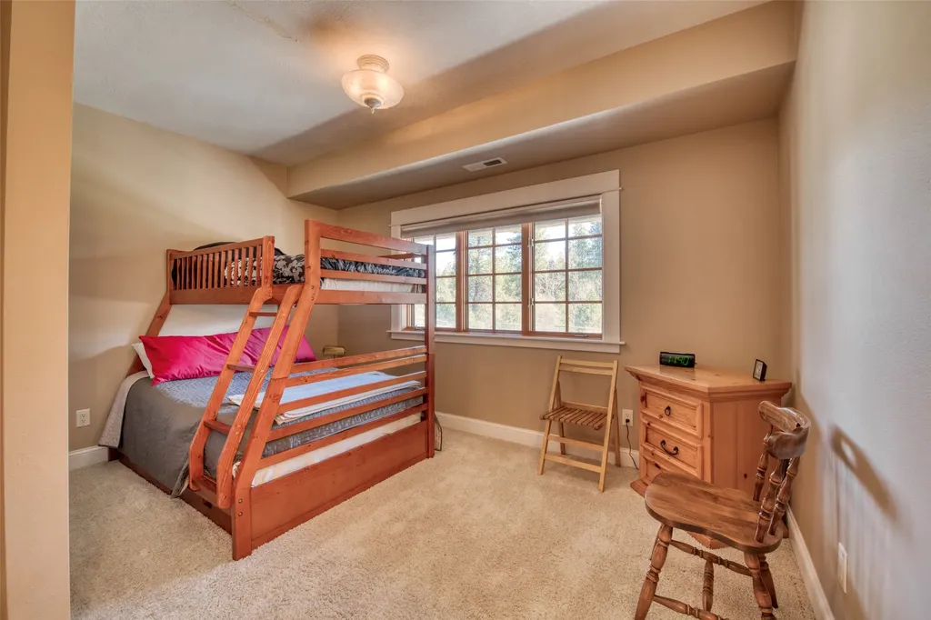 3544 Mcintosh Lane Darby MT 59829