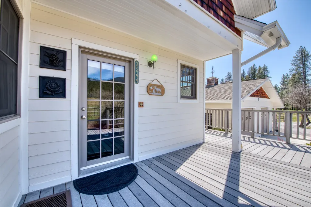 3544 Mcintosh Lane Darby MT 59829