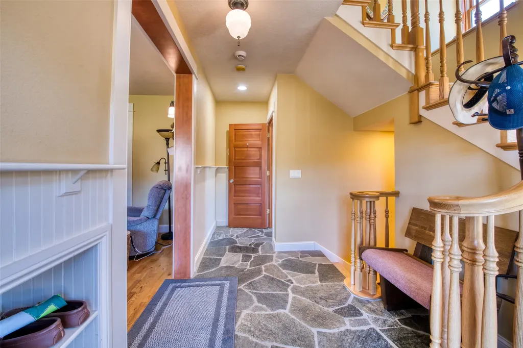 3544 Mcintosh Lane Darby MT 59829