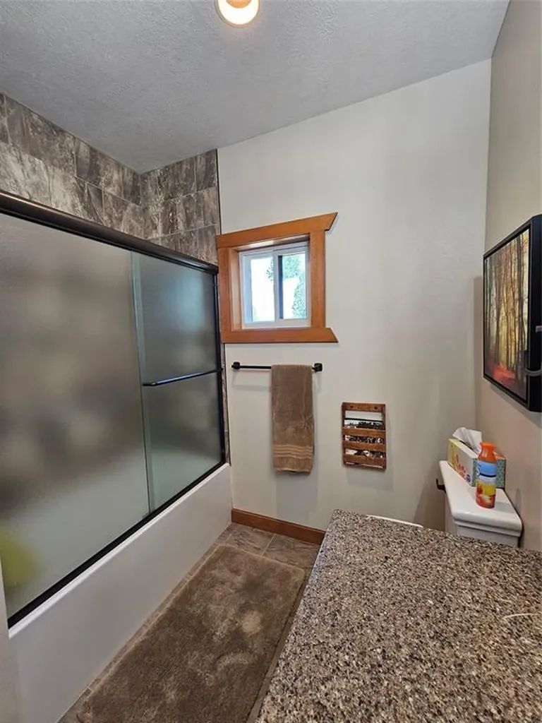 4425 W Willow Creek Road Lincoln MT 59639
