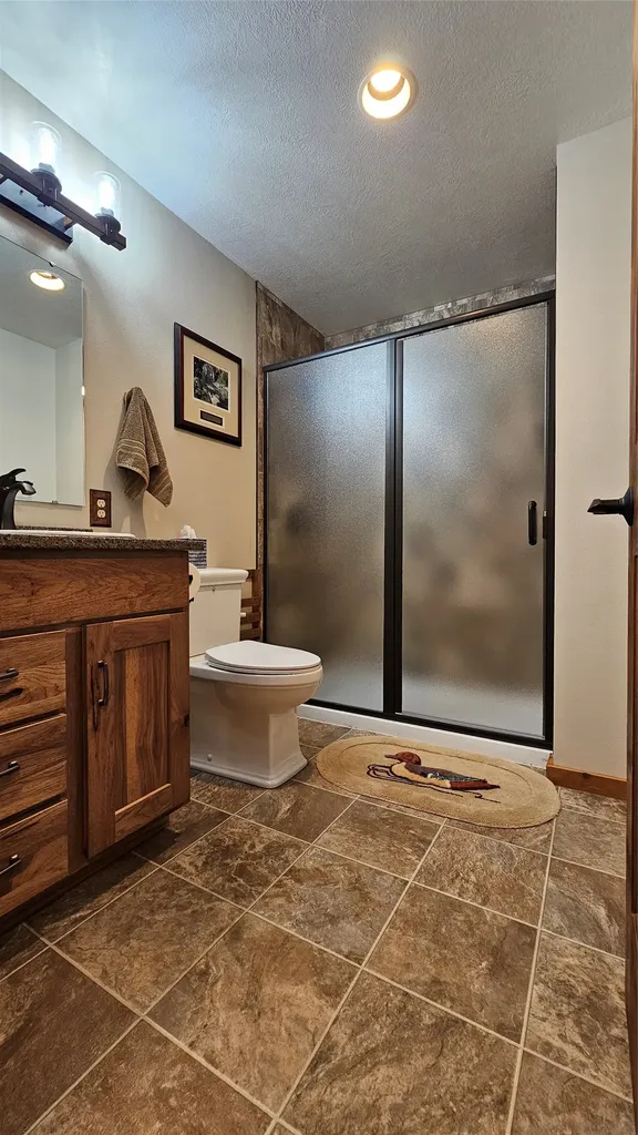4425 W Willow Creek Road Lincoln MT 59639