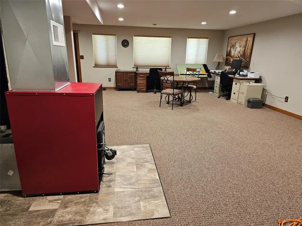 4425 W Willow Creek Road Lincoln MT 59639