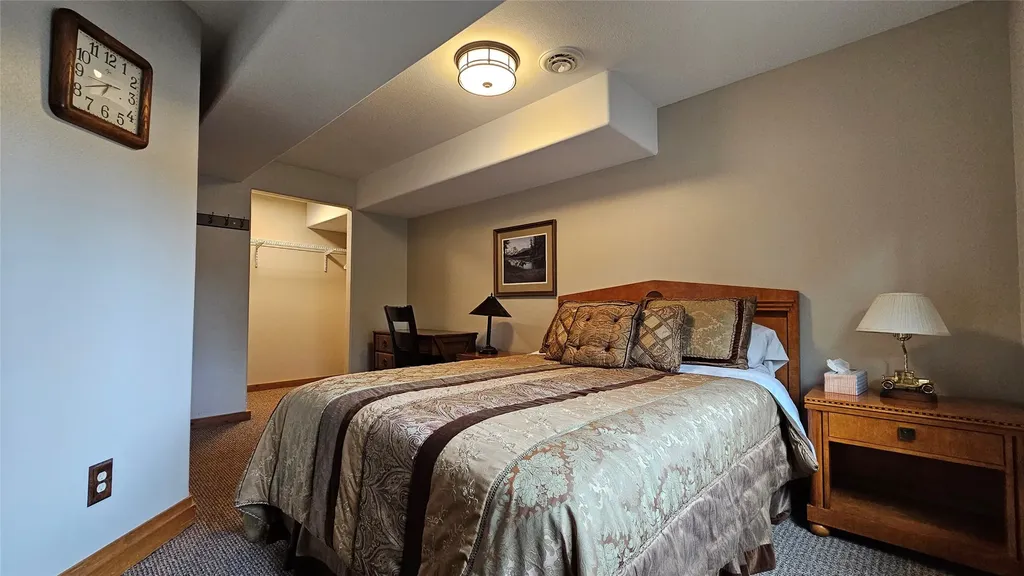 4425 W Willow Creek Road Lincoln MT 59639