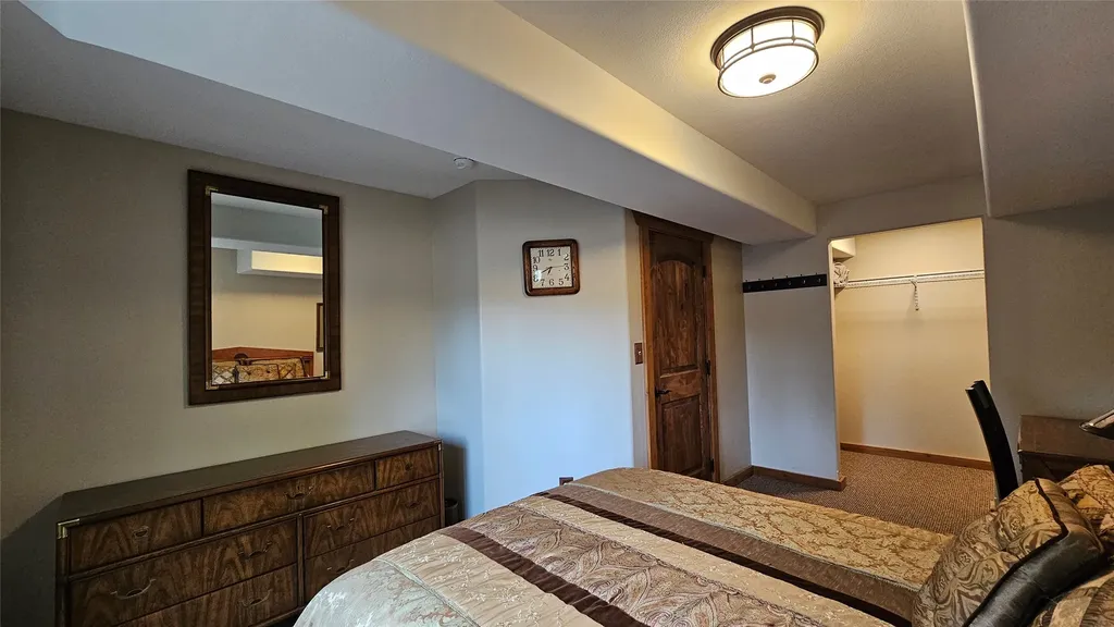 4425 W Willow Creek Road Lincoln MT 59639