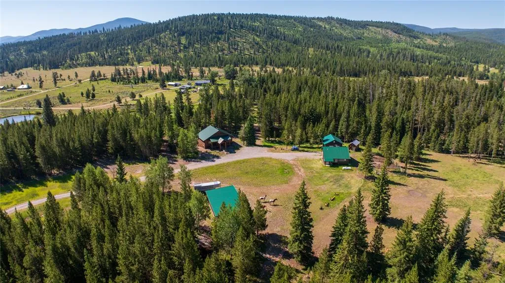 4425 W Willow Creek Road Lincoln MT 59639