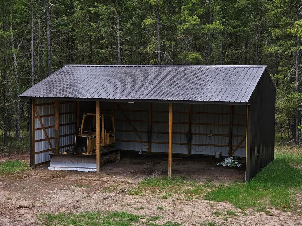 4425 W Willow Creek Road Lincoln MT 59639