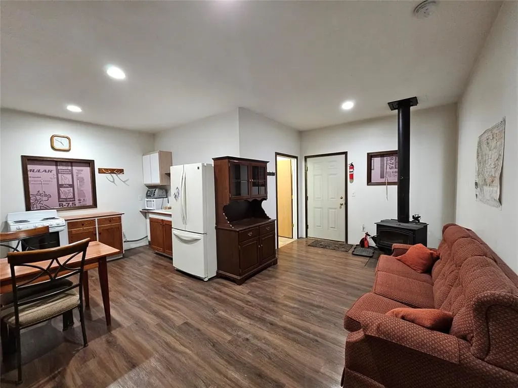4425 W Willow Creek Road Lincoln MT 59639