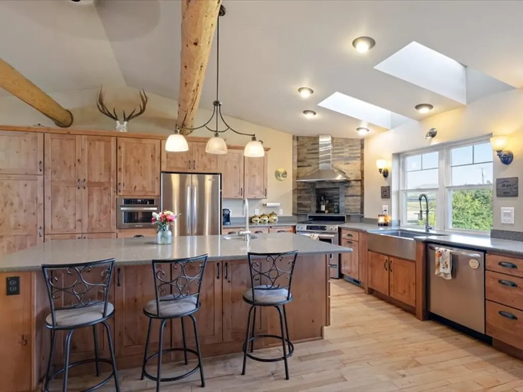 7517 Duffy Lane Canyon Creek MT 59633