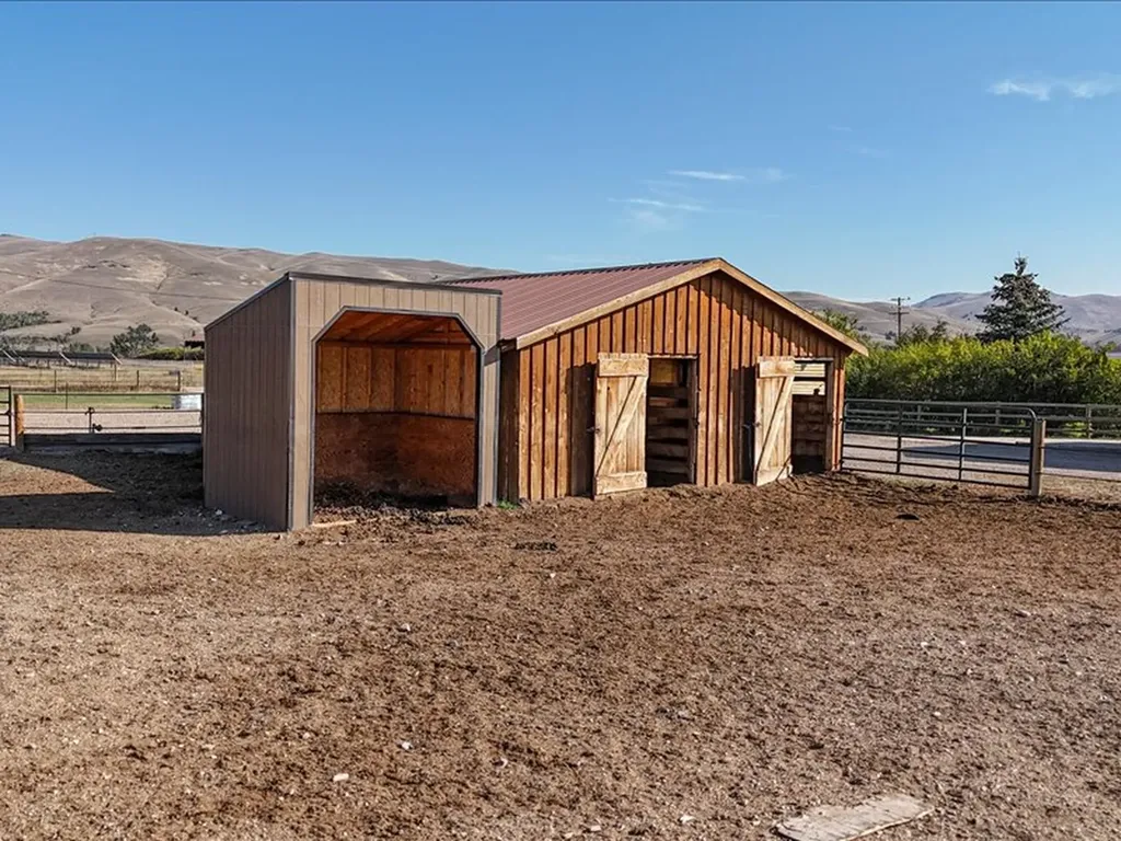7517 Duffy Lane Canyon Creek MT 59633