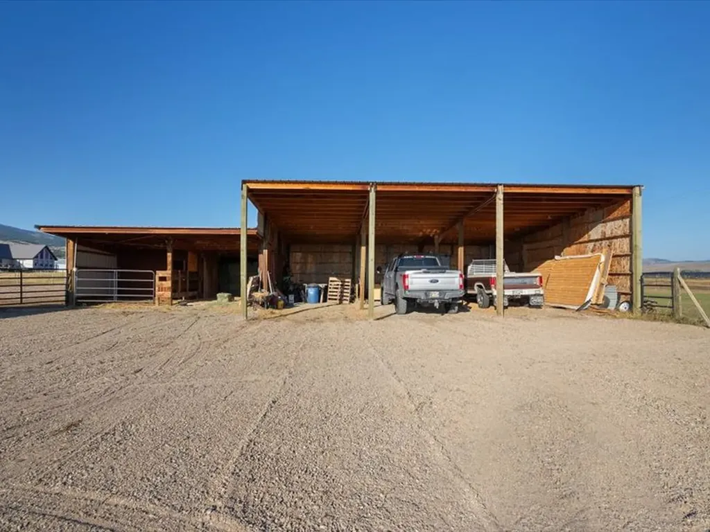7517 Duffy Lane Canyon Creek MT 59633