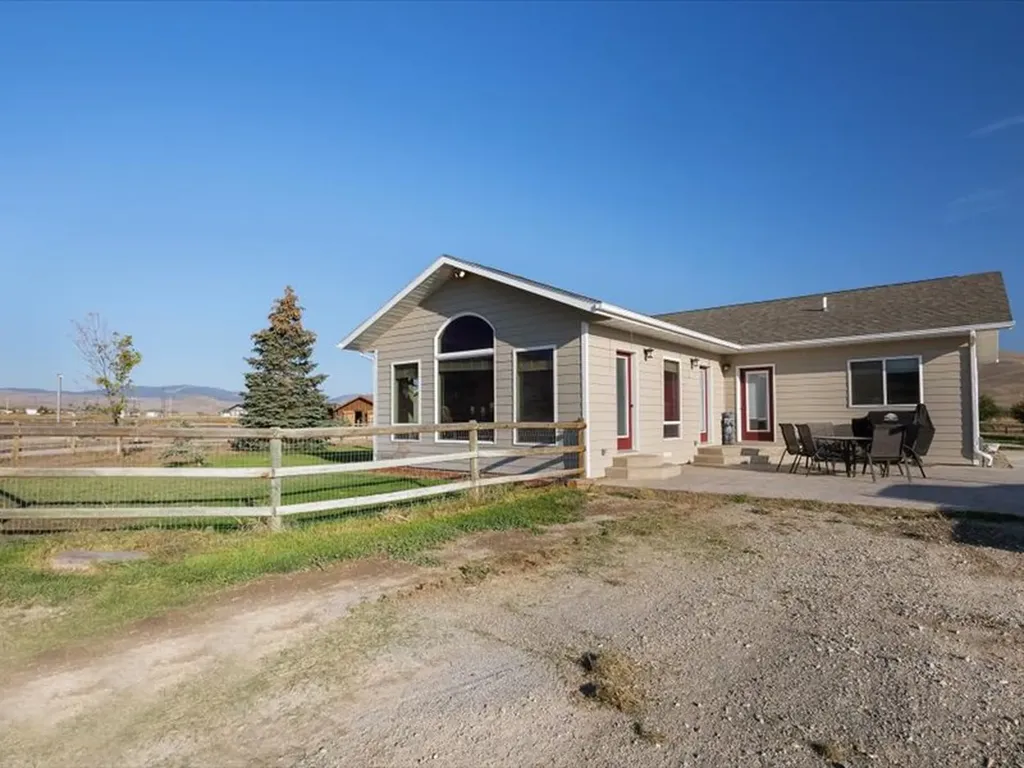7517 Duffy Lane Canyon Creek MT 59633