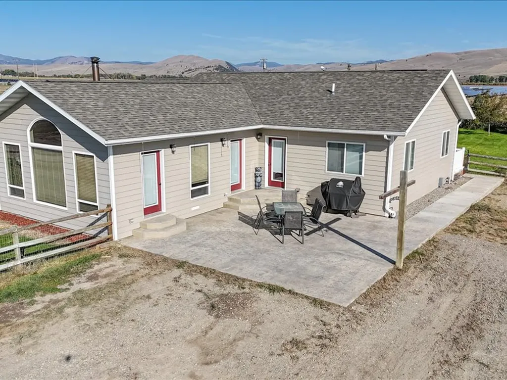7517 Duffy Lane Canyon Creek MT 59633