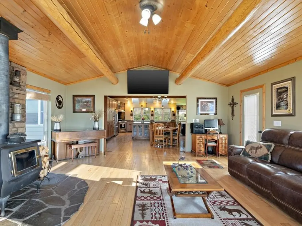 7517 Duffy Lane Canyon Creek MT 59633