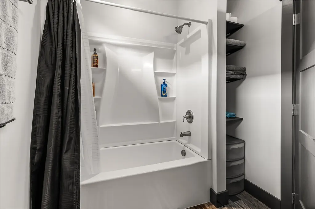 2519 Chuck Wagon Drive Missoula MT 59808