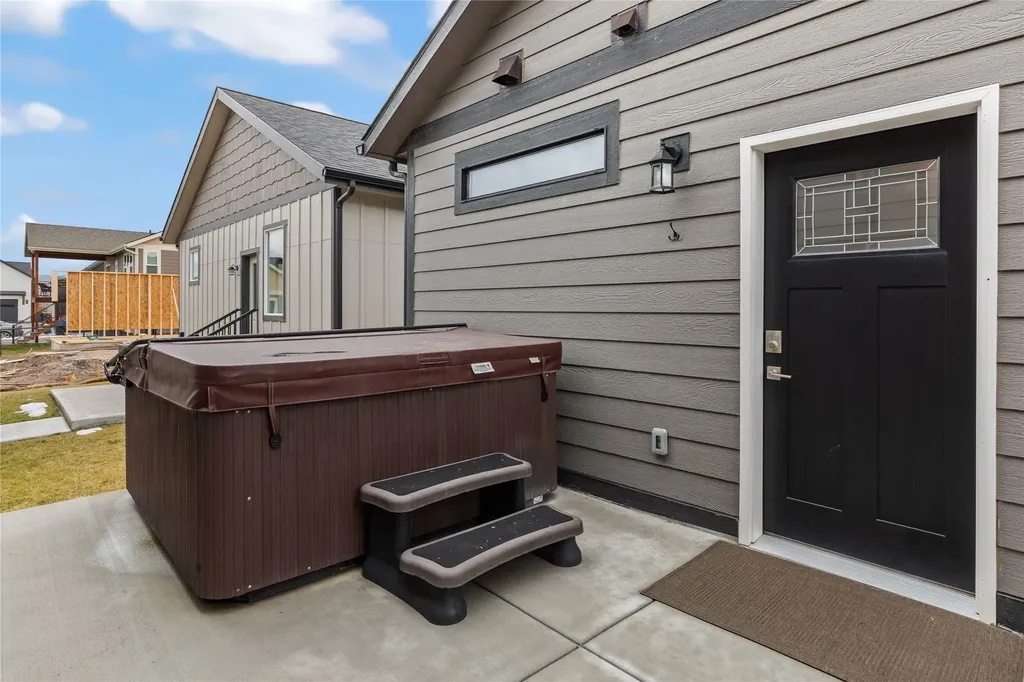 2519 Chuck Wagon Drive Missoula MT 59808