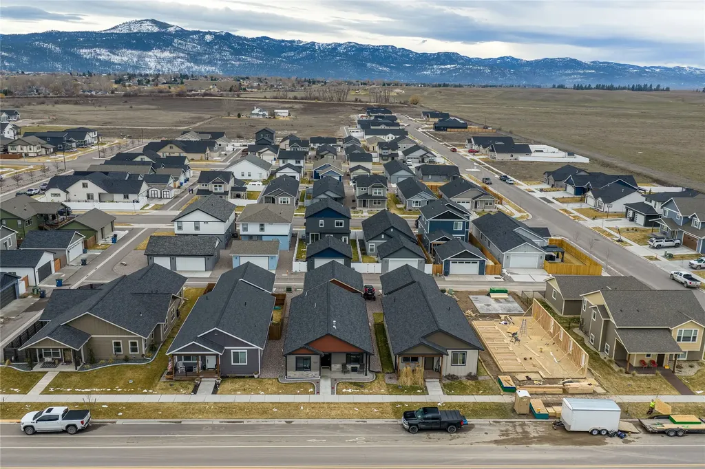 2519 Chuck Wagon Drive Missoula MT 59808