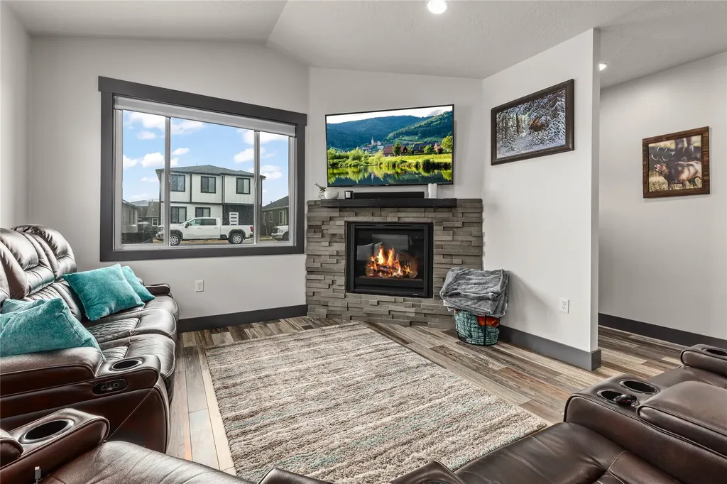 2519 Chuck Wagon Drive Missoula MT 59808