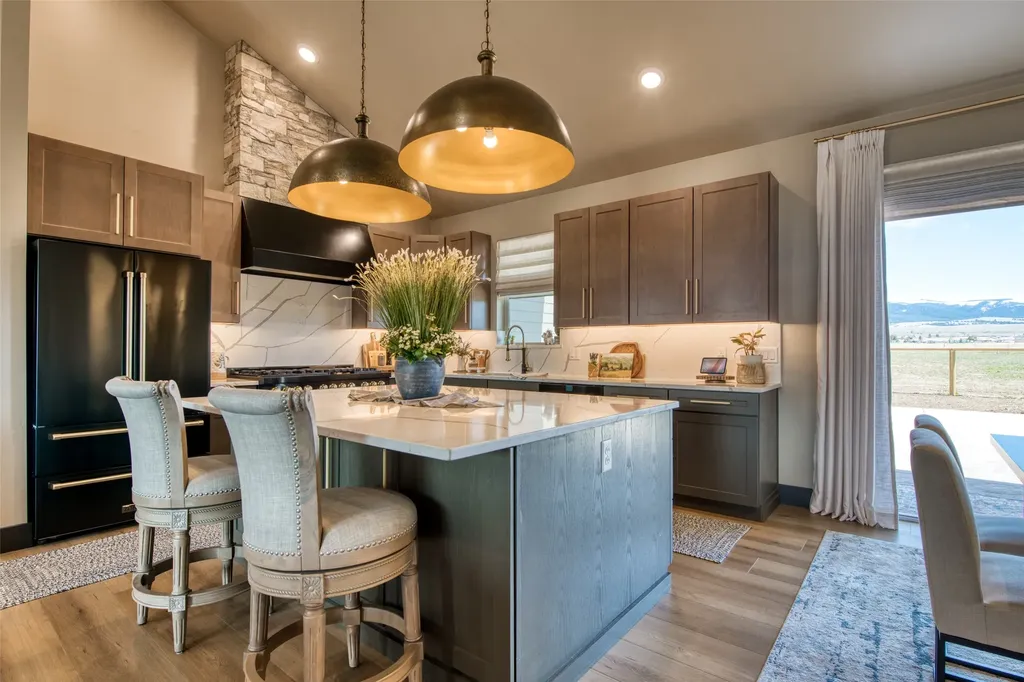4574 Broken Spoke Road Stevensville MT 59870