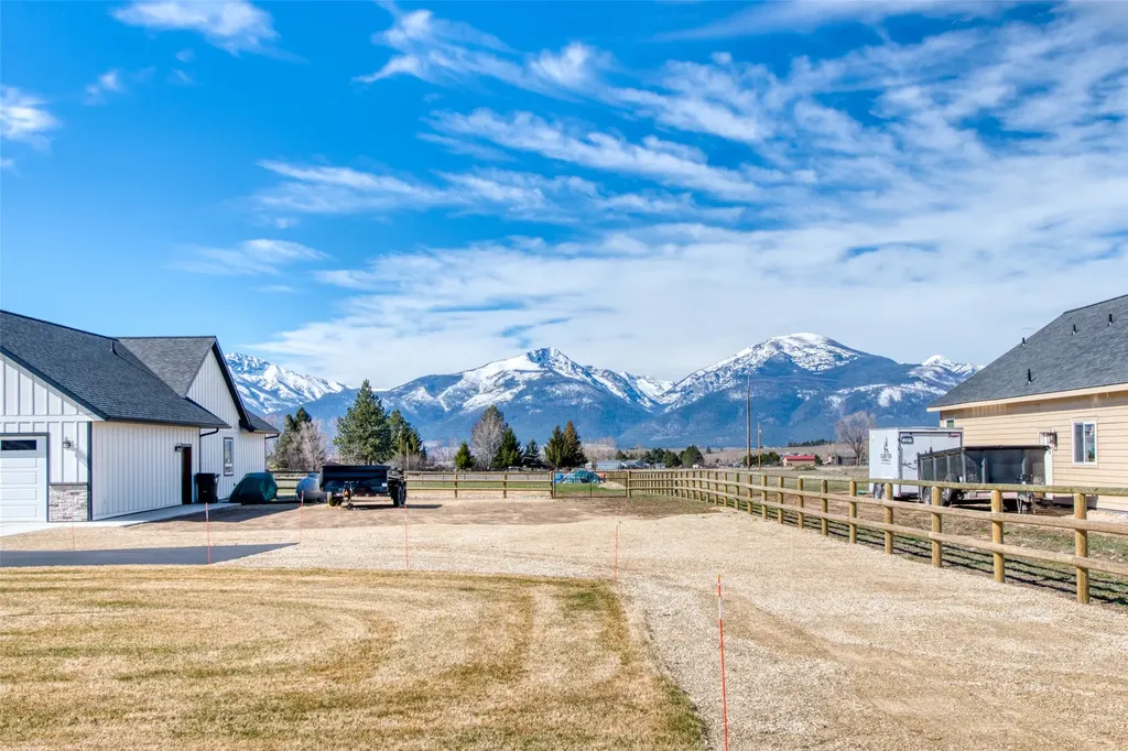 4574 Broken Spoke Road Stevensville MT 59870