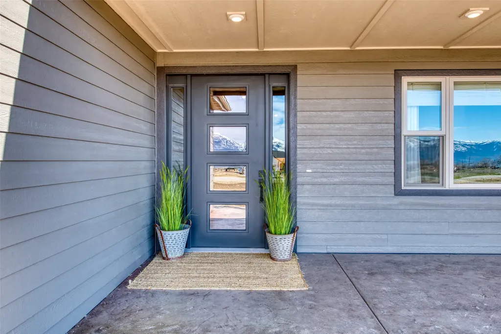 4574 Broken Spoke Road Stevensville MT 59870