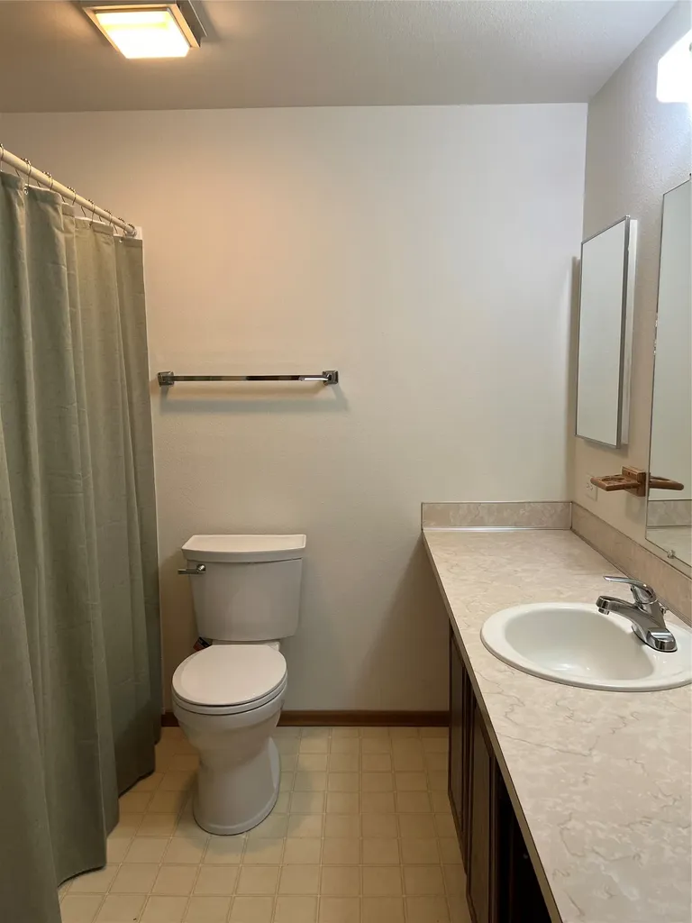 577 El Capitan Loop Stevensville MT 59870