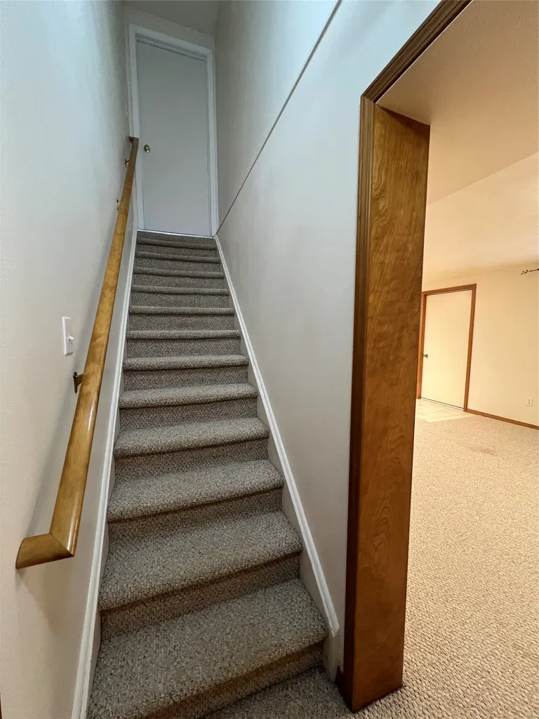 577 El Capitan Loop Stevensville MT 59870