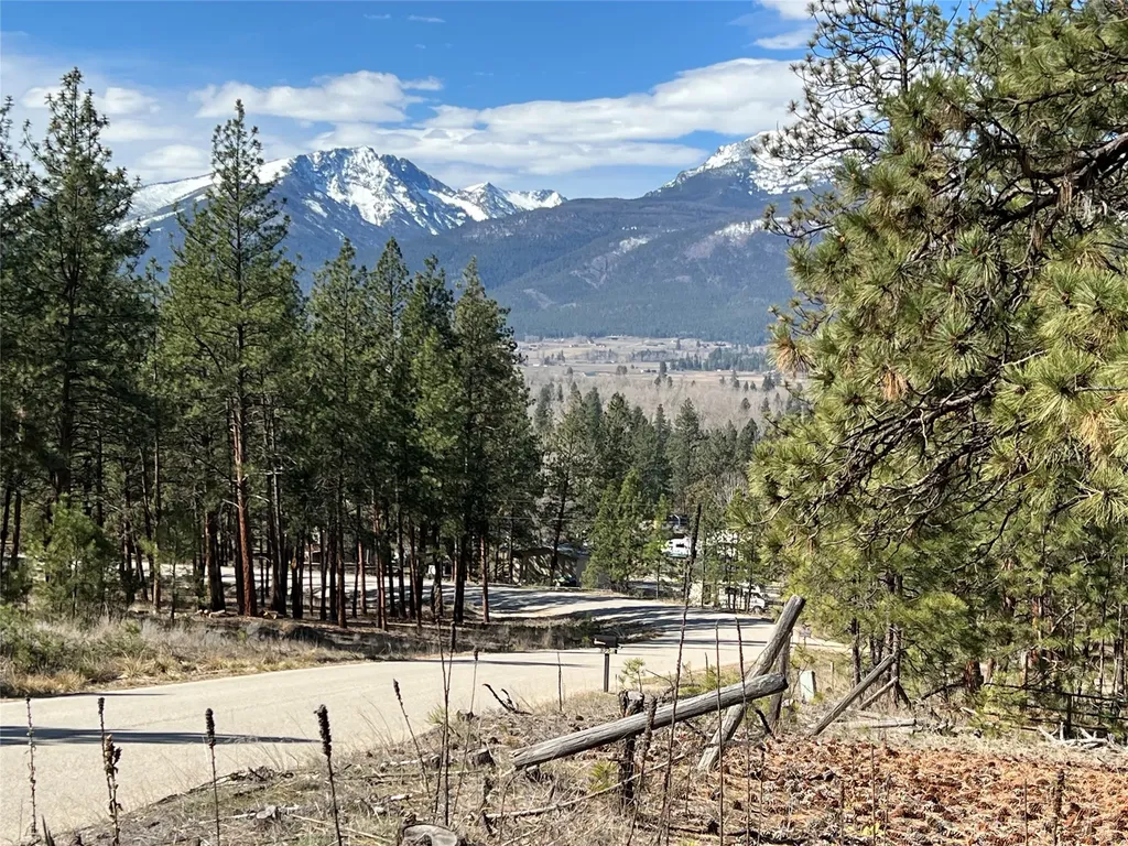 577 El Capitan Loop Stevensville MT 59870