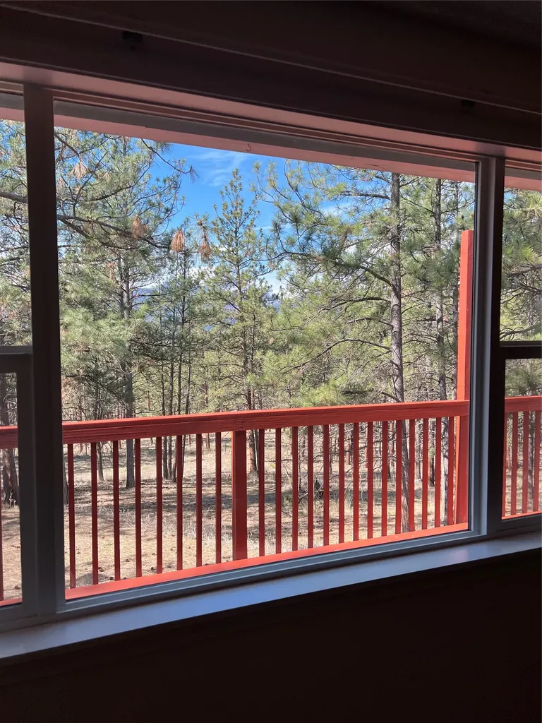 577 El Capitan Loop Stevensville MT 59870