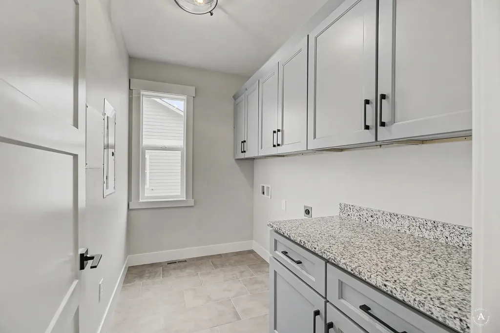 2913 Adam Run Avenue Helena MT 59601