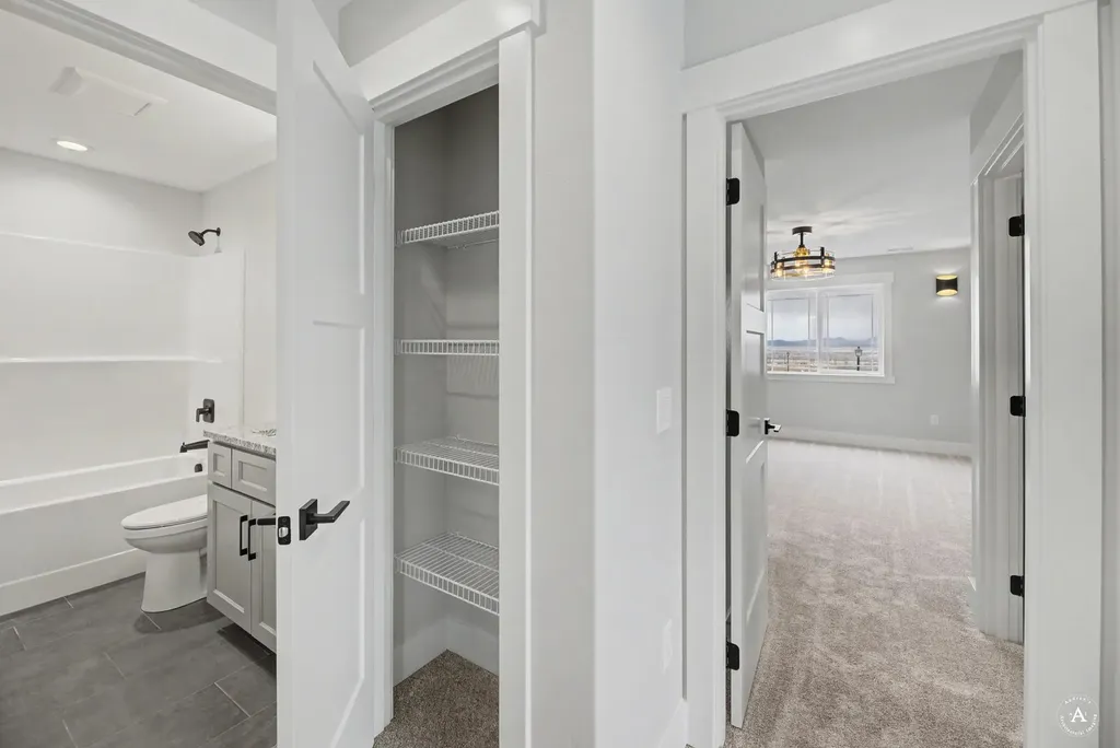 2913 Adam Run Avenue Helena MT 59601