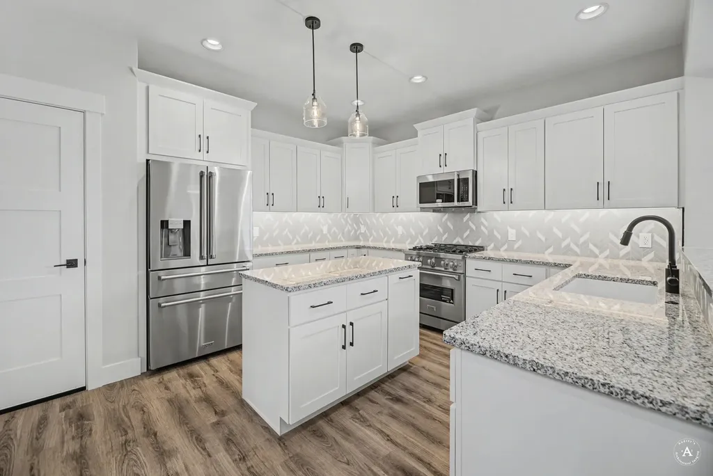 2913 Adam Run Avenue Helena MT 59601