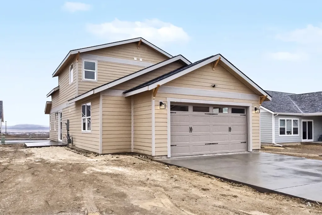 2913 Adam Run Avenue Helena MT 59601