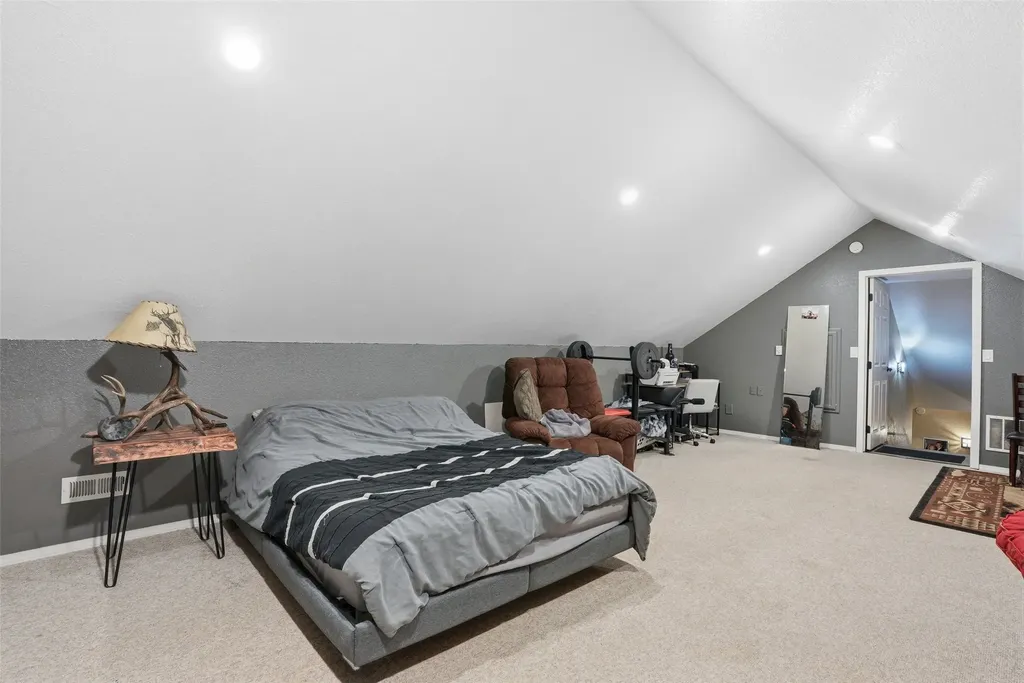 231 Merganser Lane Hamilton MT 59840
