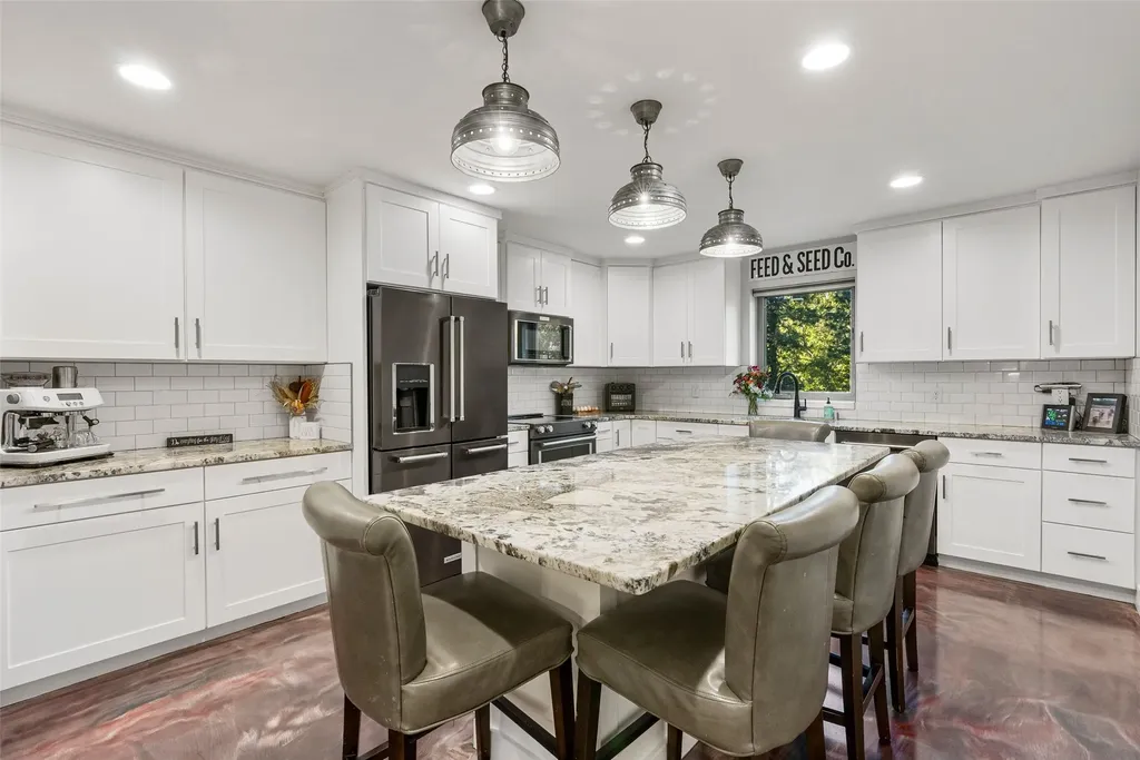 8350 Vann Drive Lolo MT 59847