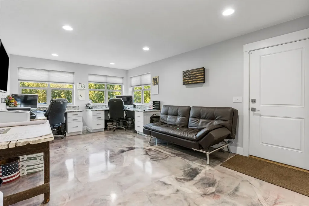 8350 Vann Drive Lolo MT 59847