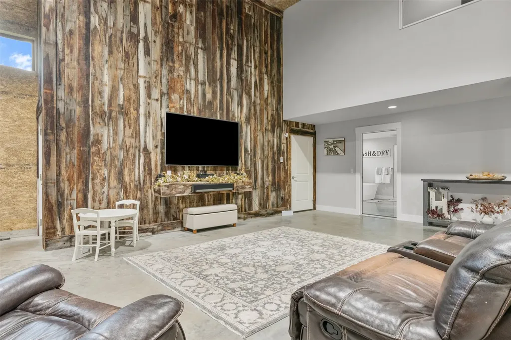 8350 Vann Drive Lolo MT 59847