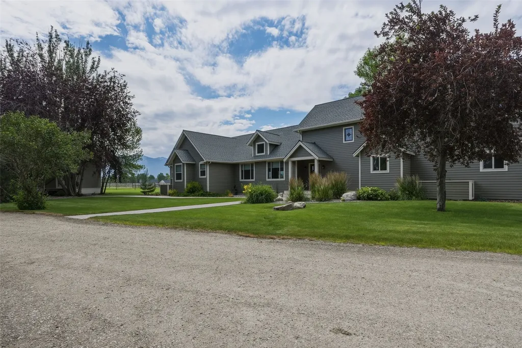340 Selway View Road Corvallis MT 59828