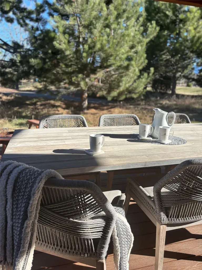 74 Park Cottage Way Eureka MT 59917
