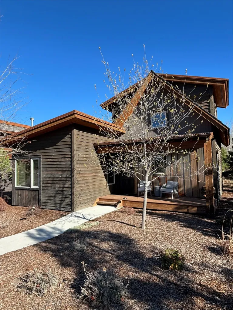 74 Park Cottage Way Eureka MT 59917